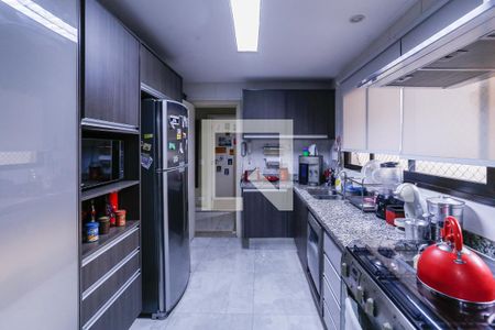 Apartamento para alugar com 178m², 3 quartos e 3 vagas Apartamento para alugar com 178m², 3 quartos e 3 vagasCozinha