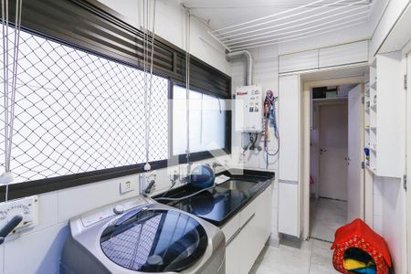 Apartamento para alugar com 178m², 3 quartos e 3 vagas Apartamento para alugar com 178m², 3 quartos e 3 vagasÁrea de Serviço