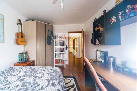 Casa à venda com 300m², 4 quartos e 4 vagasQuarto 4