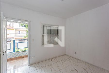 Casa à venda com 180m², 4 quartos e 8 vagas Casa à venda com 180m², 4 quartos e 8 vagasQuarto 4