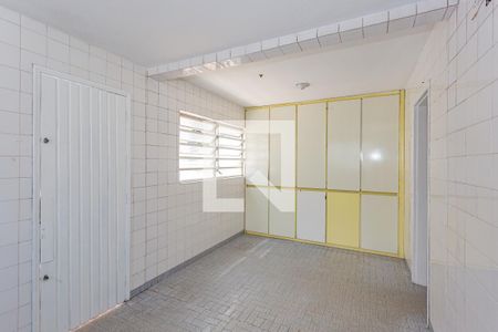 Casa à venda com 180m², 4 quartos e 8 vagas Casa à venda com 180m², 4 quartos e 8 vagasCozinha