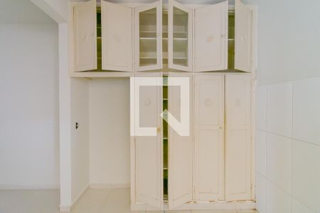 Casa à venda com 270m², 4 quartos e 3 vagasCozinha - Armários