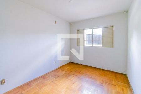 Casa à venda com 270m², 4 quartos e 3 vagasQuarto 2