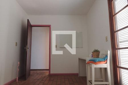 Casa de condomínio à venda com 440m², 4 quartos e 2 vagasQuarto 1