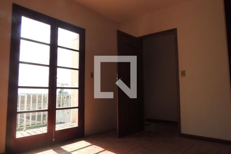 Casa de condomínio à venda com 440m², 4 quartos e 2 vagasSuíte 2