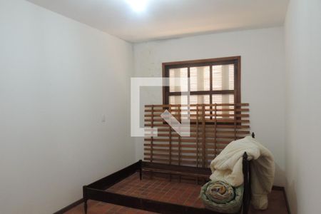 Casa de condomínio à venda com 440m², 4 quartos e 2 vagasQuarto 2
