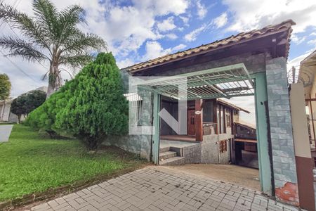 Casa à venda com 274m², 2 quartos e 4 vagas Casa à venda com 274m², 2 quartos e 4 vagasFachada