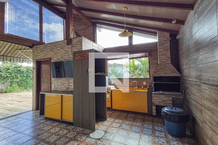 Casa à venda com 274m², 2 quartos e 4 vagas Casa à venda com 274m², 2 quartos e 4 vagasGaragem e Espaço Gourmet