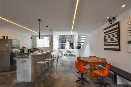 Casa à venda com 280m², 3 quartos e 3 vagasSala