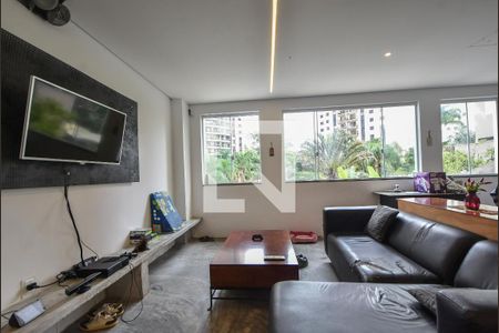 Casa à venda com 280m², 3 quartos e 3 vagasSala de Estar 