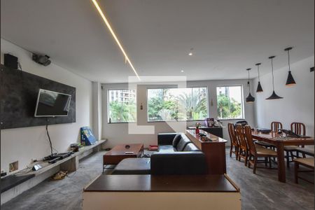 Casa à venda com 280m², 3 quartos e 3 vagasSala de Estar 