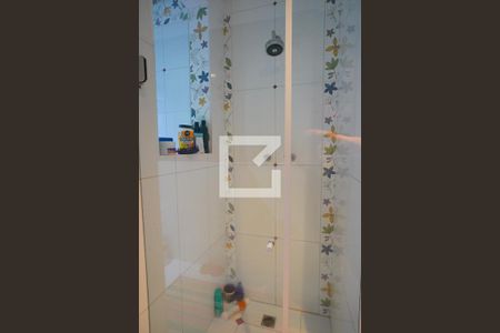 Casa à venda com 352m², 3 quartos e 4 vagasBanheiro Corredor