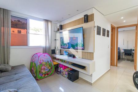Sala de apartamento para alugar com 2 quartos, 50m² em Encantado, Rio de Janeiro