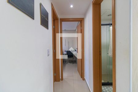 Corredor de apartamento para alugar com 2 quartos, 50m² em Encantado, Rio de Janeiro