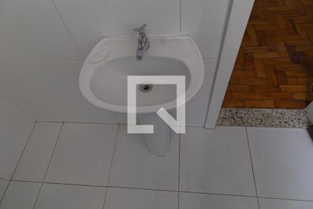 Banheiro de apartamento para alugar com 1 quarto, 37m² em Vila Buarque, São Paulo