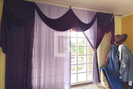 Casa à venda com 370m², 3 quartos e 2 vagas Casa à venda com 370m², 3 quartos e 2 vagasQuarto 2 Suíte