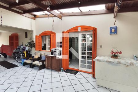 Casa à venda com 370m², 3 quartos e 2 vagas Casa à venda com 370m², 3 quartos e 2 vagasGaragem e espaço Gourmet