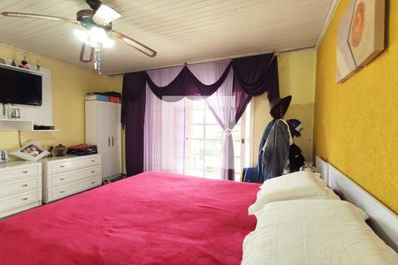 Casa à venda com 370m², 3 quartos e 2 vagas Casa à venda com 370m², 3 quartos e 2 vagasQuarto 2 Suíte