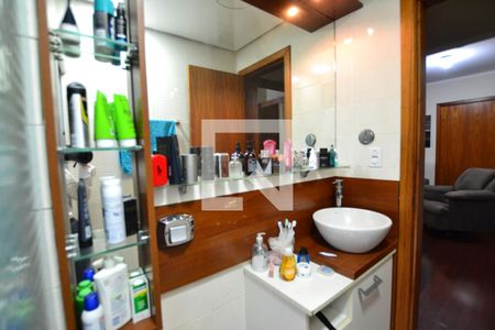 Apartamento à venda com 65m², 2 quartos e 2 vagasBanheiro