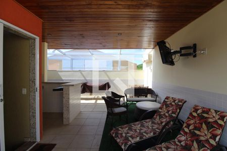 Casa de condomínio à venda com 375m², 5 quartos e 3 vagasTerraço