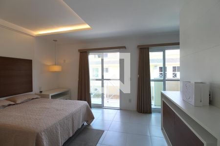 Casa de condomínio à venda com 375m², 5 quartos e 3 vagasSuíte 2