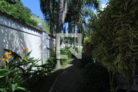 Casa de condomínio à venda com 375m², 5 quartos e 3 vagasÁrea Comum