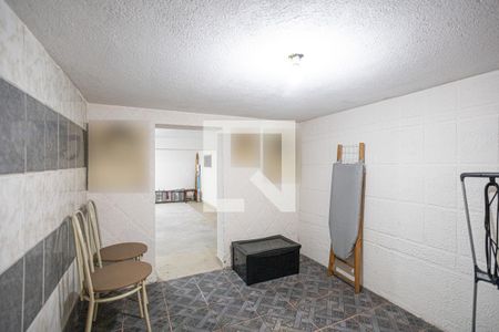 Casa à venda com 120m², 3 quartos e 4 vagas Casa à venda com 120m², 3 quartos e 4 vagasÁrea de Serviço