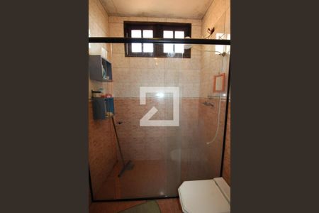 Casa à venda com 316m², 3 quartos e 6 vagasBanheiro Social