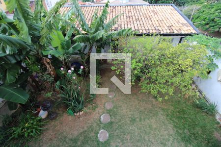 Casa à venda com 316m², 3 quartos e 6 vagasVista da Sacada dos Quartos