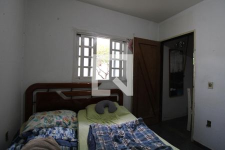 Casa à venda com 316m², 3 quartos e 6 vagasEdícula - Quarto