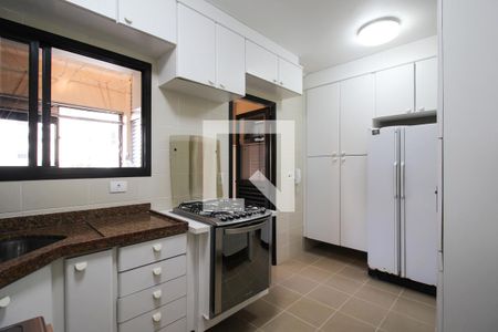 Apartamento para alugar com 120m², 2 quartos e 2 vagas Apartamento para alugar com 120m², 2 quartos e 2 vagasCozinha