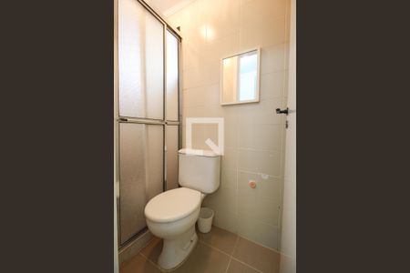 Apartamento para alugar com 120m², 2 quartos e 2 vagas Apartamento para alugar com 120m², 2 quartos e 2 vagasBanheiro de Serviço
