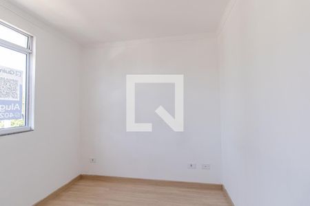 Quarto 2 de apartamento para alugar com 2 quartos, 44m² em Campo de Santana, Curitiba