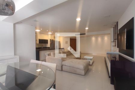 Sala de apartamento para alugar com 2 quartos, 115m² em Barra da Tijuca, Rio de Janeiro