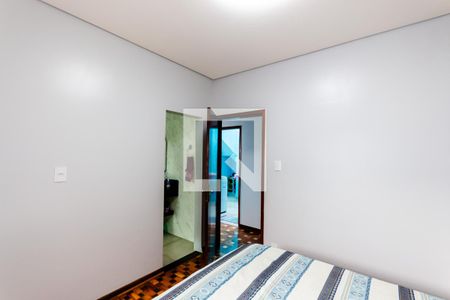 Casa para alugar com 413m², 4 quartos e 8 vagas Casa para alugar com 413m², 4 quartos e 8 vagasSuíte