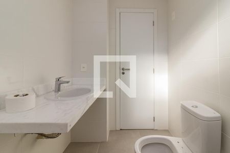 Casa de condomínio à venda com 188m², 3 quartos e 2 vagasBanheiro da Suite