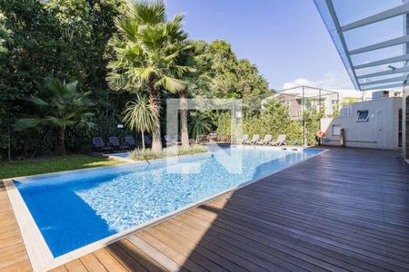 Casa de condomínio à venda com 188m², 3 quartos e 2 vagasÁrea comum - Piscina