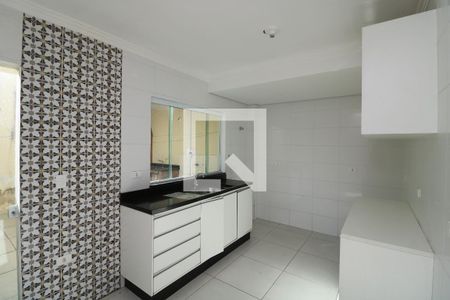 Casa à venda com 110m², 3 quartos e 2 vagasCozinha