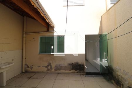 Casa à venda com 110m², 3 quartos e 2 vagasÁrea de Serviço