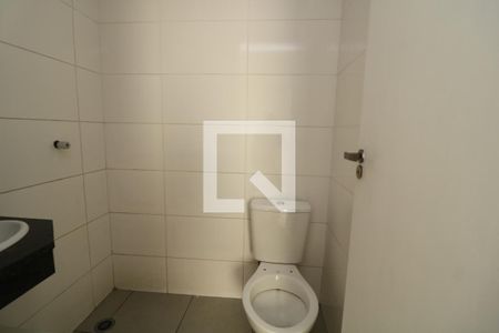 Casa à venda com 110m², 3 quartos e 2 vagasBanheiro Suíte 2