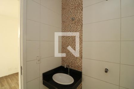 Casa à venda com 110m², 3 quartos e 2 vagasBanheiro Suíte 2