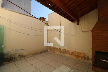 Casa à venda com 110m², 3 quartos e 2 vagasÁrea de Serviço