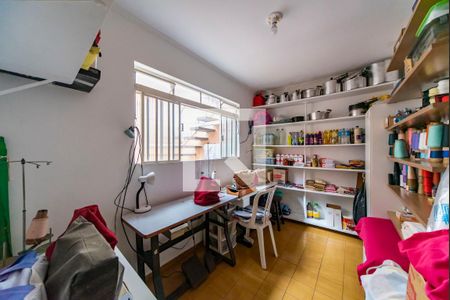 Casa à venda com 135m², 2 quartos e 2 vagas Casa à venda com 135m², 2 quartos e 2 vagasQuarto de Serviço