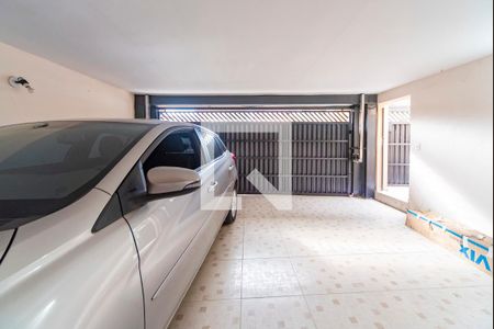 Casa à venda com 135m², 2 quartos e 2 vagas Casa à venda com 135m², 2 quartos e 2 vagasGaragem