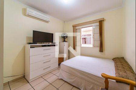 Casa à venda com 135m², 2 quartos e 2 vagas Casa à venda com 135m², 2 quartos e 2 vagasQuarto 2