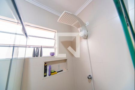 Casa à venda com 135m², 2 quartos e 2 vagas Casa à venda com 135m², 2 quartos e 2 vagasChuveiro