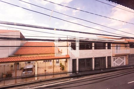 Casa à venda com 206m², 4 quartos e 2 vagas Casa à venda com 206m², 4 quartos e 2 vagasVista
