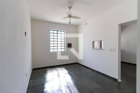 Casa à venda com 274m², 4 quartos e 1 vagaCasa 2 - Sala de jantar