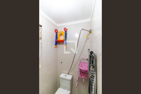 Casa à venda com 274m², 4 quartos e 1 vagaBanheiro social 2