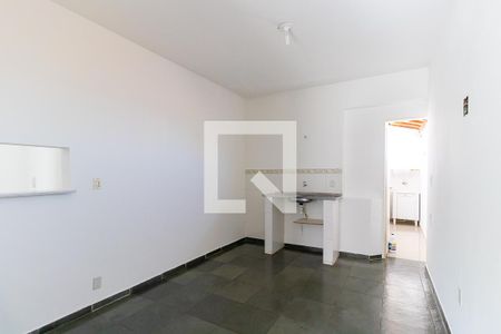 Casa à venda com 274m², 4 quartos e 1 vagaCozinha